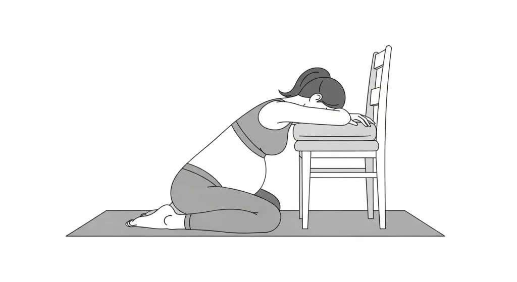 hamileler için yoga hareketlerinden balasana pozunu gösteren bir görsel